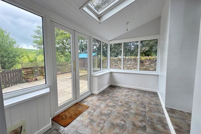 1049, Burnley Road East, Rossendale photo 3