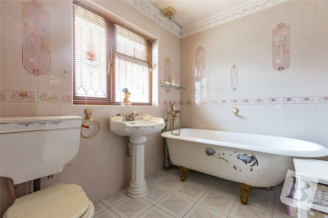 Bungalow for sale in London Road, Pitsea, Basildon, Essex