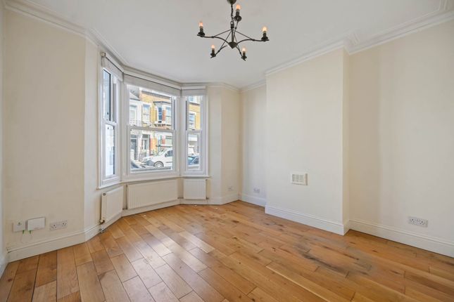 Flat Gnd Flr At, Bishops Road, London photo 2