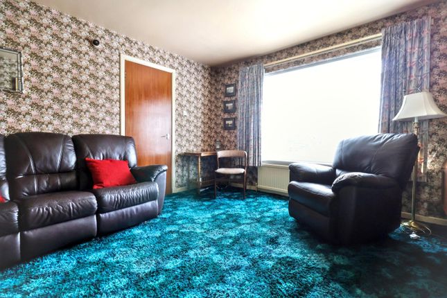 74, Balmoral Road, Elderslie photo 4