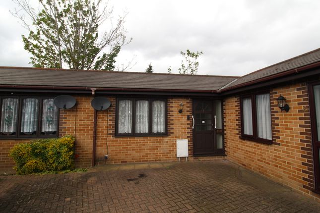 Thumbnail Bungalow to rent in Matthews Court, Beresford Road, Gillingham, Kent