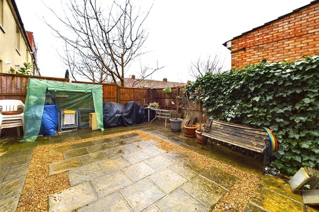 Terraced house to rent in The Mile End, Walthamstow, London