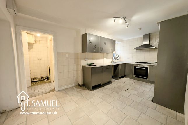 12 Park View, Abercynon photo 4