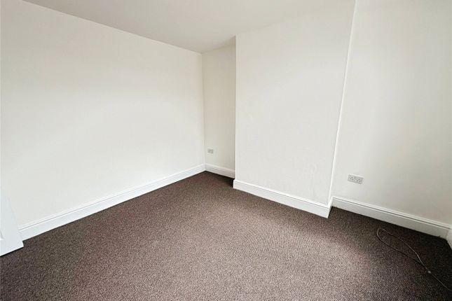 38, Hurst Road, Coventry photo 3