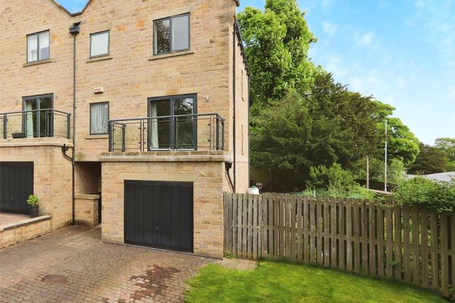 Town house for sale in Ranmoor Gardens, Sheffield, South Yorkshire