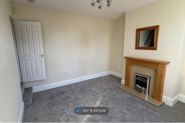Broad Lane, Bramley, Leeds photo 3