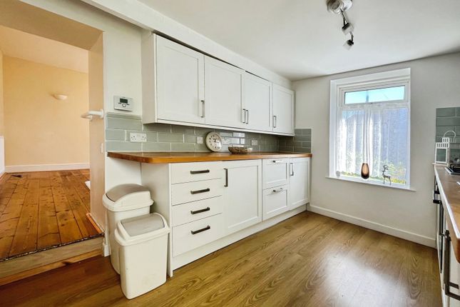 42A,, Victoria Street, Isle of Wight photo 3