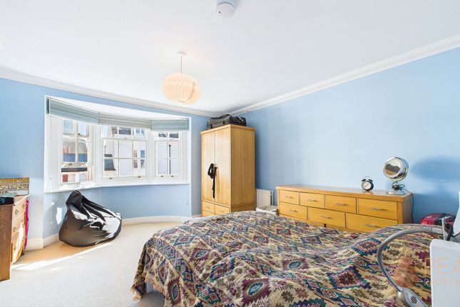 15b Western Street, Brighton photo 4