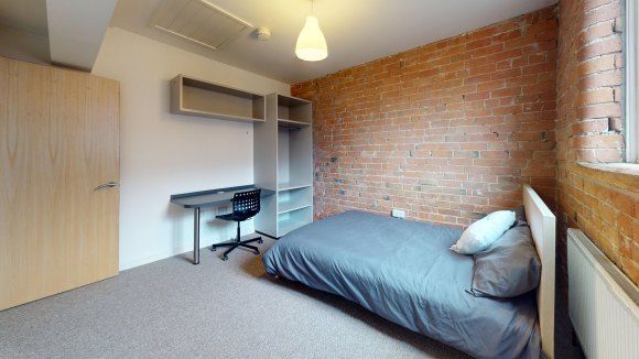 Flat-1-52-Braunstone-Gate-Bedroom 5