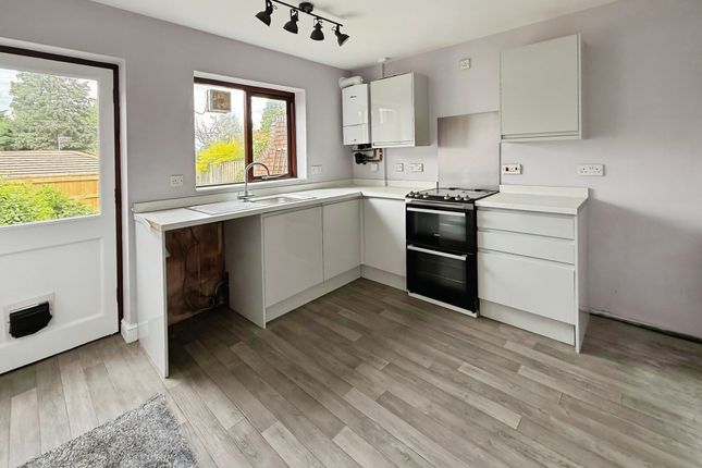 43, Swincross Road, Stourbridge photo 4