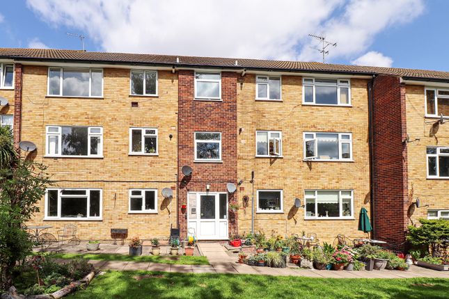 Thumbnail Flat for sale in Terence Court, Belvedere