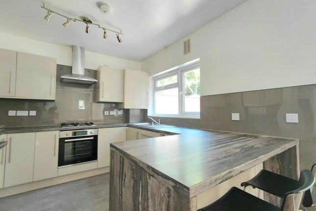 35 A, Abercorn Road, London photo 4