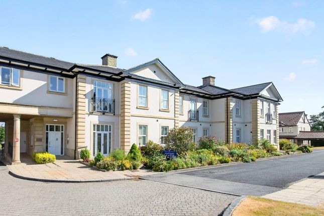 16 Tetley Court, Hollins Hall, Harrogate photo 4