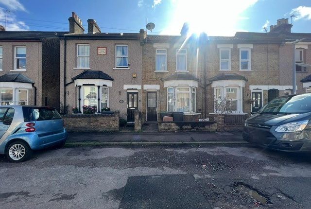Thumbnail Terraced house to rent in Eastbrook Road, Waltham Abbey