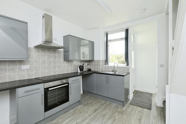 380, Gateford Road, Worksop photo 2