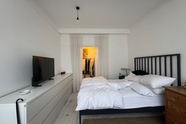 Dalston Lane, Hackney photo 4