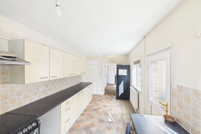 39, St. Pauls Road, Gloucestershire photo 2