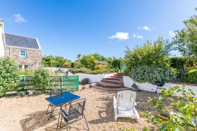 Cottage to rent in Route De Pleinmont, Torteval, Guernsey