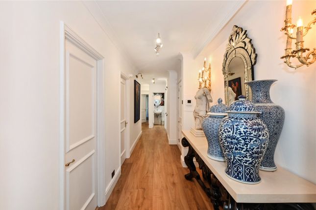 Flat 20, Walsingham,, St. John's Wood Park, London photo 4
