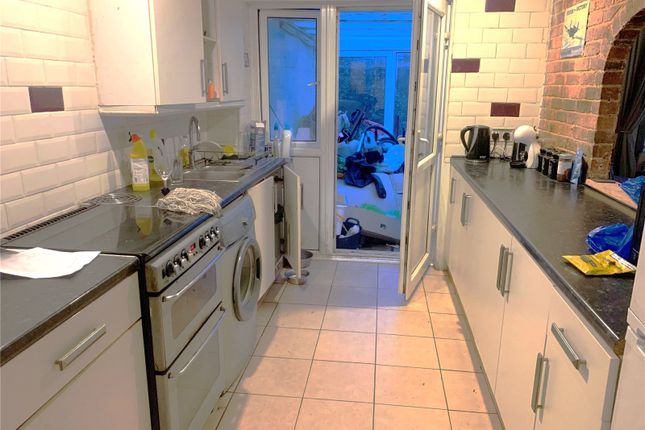 1, Fleming Walk, West Sussex photo 4
