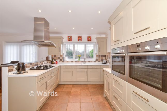 5-bed detached on 19, Brisley Court, Ashford, £475,000