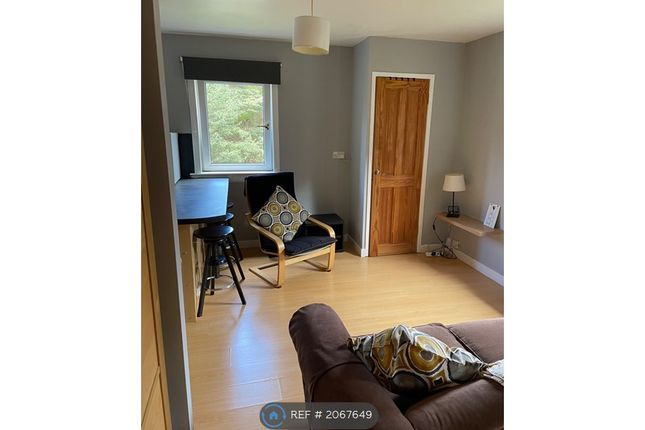 Thumbnail Studio to rent in Buckstone Circle, Edinburgh