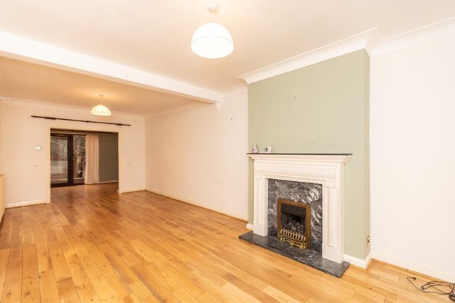 20, Hill Road, Castleford photo 3