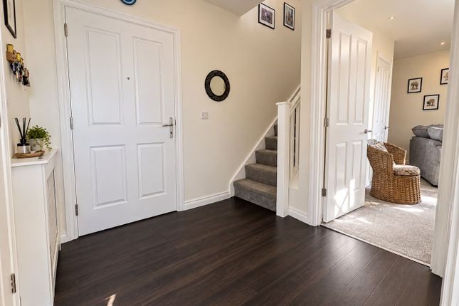 18 Sheppey Court, Halfway Road, Sheerness photo 3