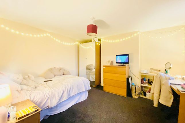 25 Derby Grove, Nottingham photo 5