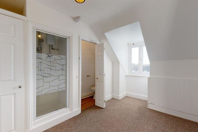 Flat to rent in Tower Parade, Whitstable