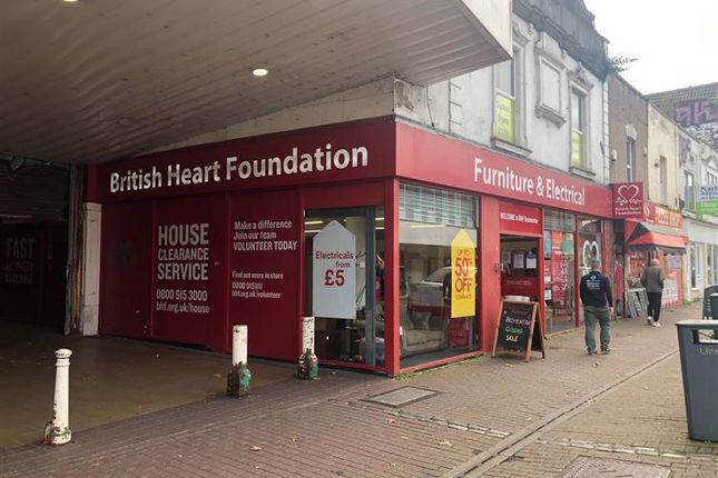 Retail premises to let in St. Catherines Place, Bedminster, Bristol