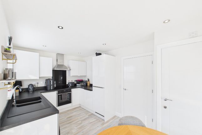 91, Lumley Avenue, Hull photo 2