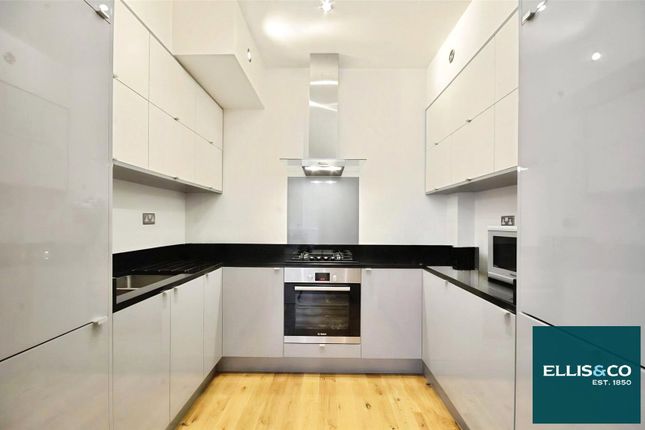 12, Limes Avenue, Golders Green photo 3