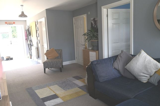 8, Royal Court, Peterborough photo 5