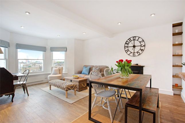 2 bed flat for sale in Colville Houses, London W11