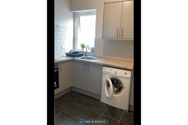Thumbnail Flat to rent in Liverpool Road, Eccles