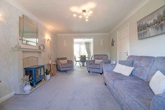 12 Willoughby Chase, Gainsborough photo 4