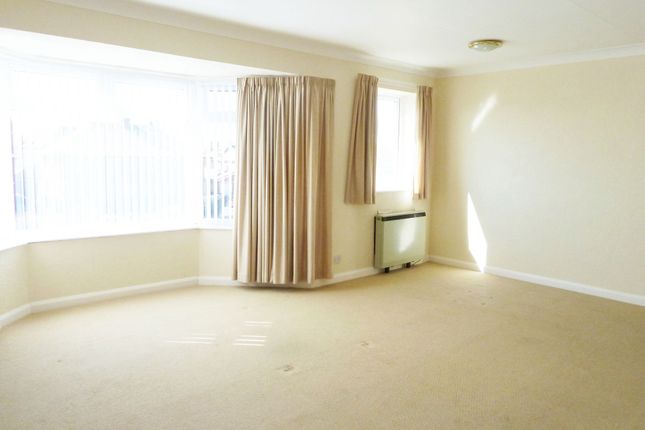 Flat for sale in Clifton Drive, Lytham St. Annes