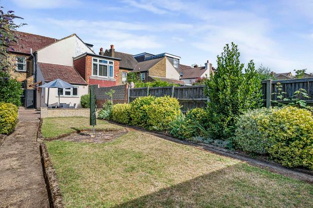 8, Salisbury Road, Bexley photo 4