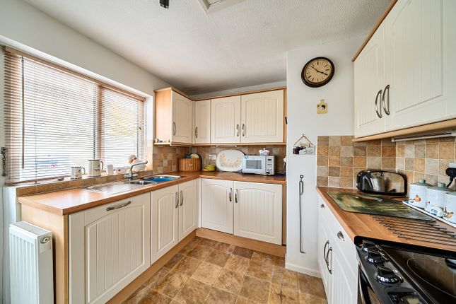 88, Summerlands Park Avenue, Somerset photo 3