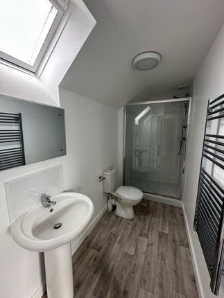 Flat 1 Clearbrook House, Bristol Road Sherborne Dorset photo 5