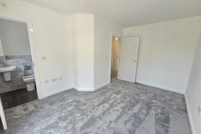 70, College Road, Gravesend photo 5