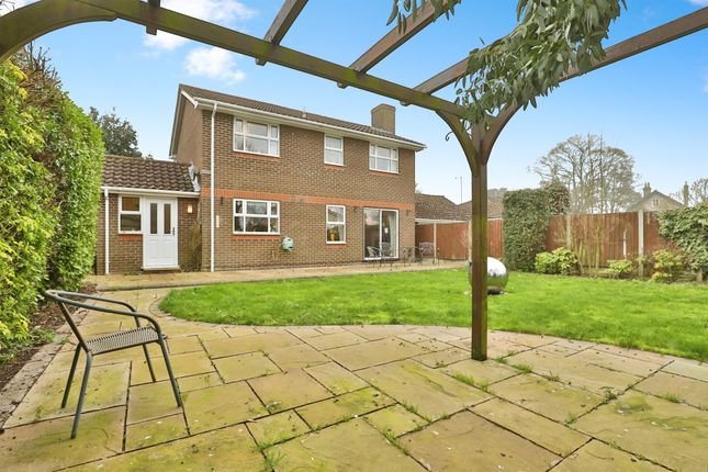 80, Barnham Broom Road, Wymondham photo 2