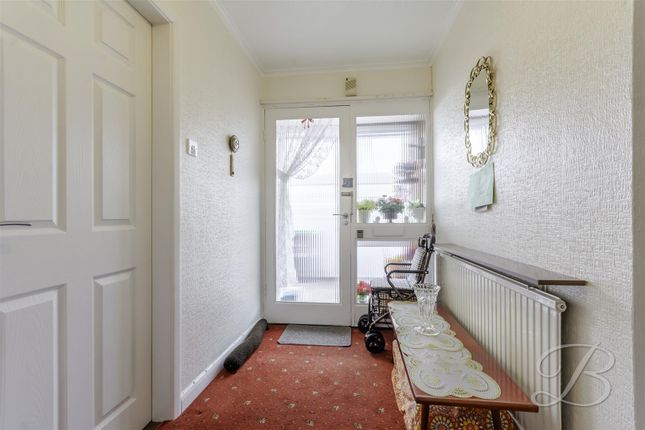 Woodside, Sutton-In-Ashfield photo 4