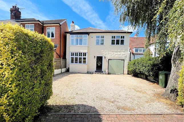 Thumbnail Detached house for sale in Fosse Way, Syston, Leicester