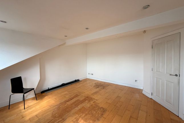 Flat 9, Bridge Lofts, Walsall photo 5