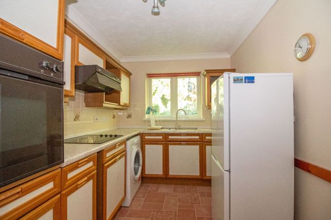 Flat 41, Rosecott, Horndean, Waterlooville photo 2