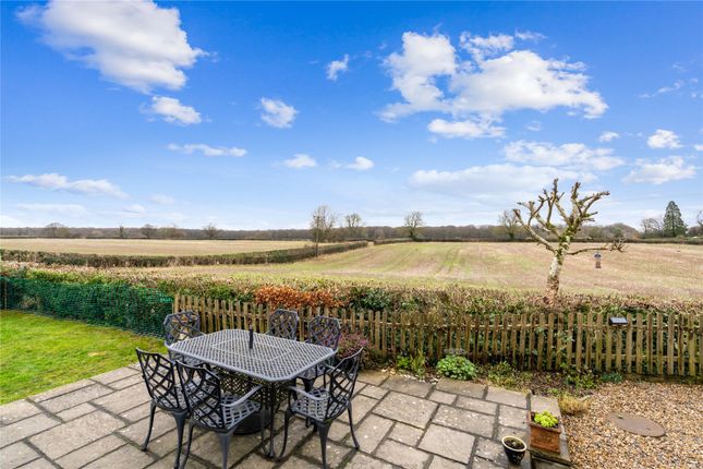 Detached house for sale in Horseshoe Cottages, Parrotts Lane, Buckland Common, Tring