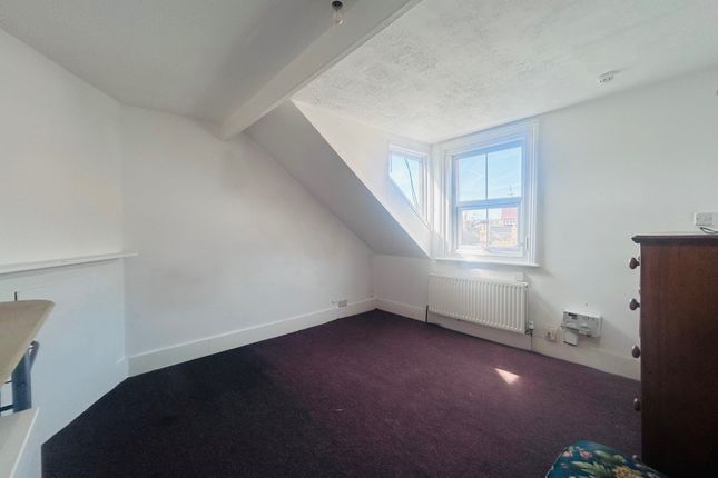 Room 7, 34, Teville Road, WORTHING photo 3