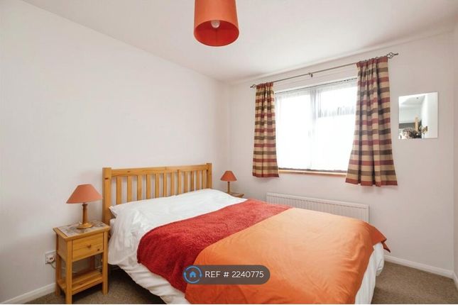 Flat, Blacklands Court Fearon Road, Hastings photo 3